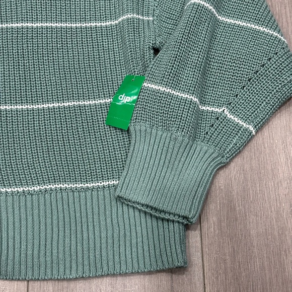 Women’s Dip XL 1X Cardigan Sweater Striped Olive Green White Comfortable NWT - Picture 5 of 8